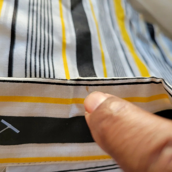 Vintage Striped Tunic Blouse / Button Down / Yellow/Black/White / Sz 10 - Picture 9 of 9